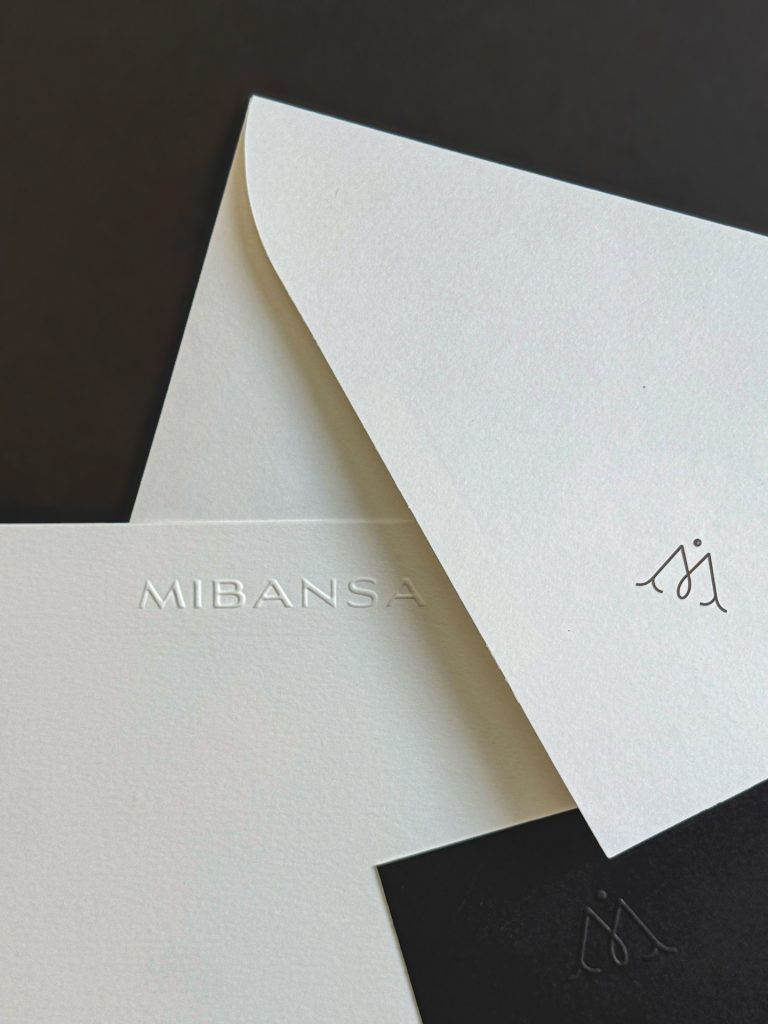 Instagram post from masbe.es. This post is in position 1.